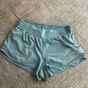 Lululemon running short 8
